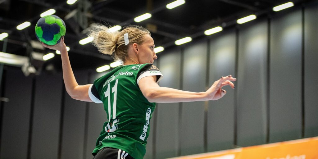 Frau_Handball_(c)Pixabay_BorgMattisson